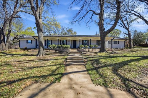 1507 Greenbrier, Sherman, TX, 75092 | Card Image