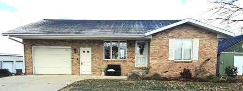 306 & 400 N Chestnut Street, Edgewood, IA, 52042 | Card Image