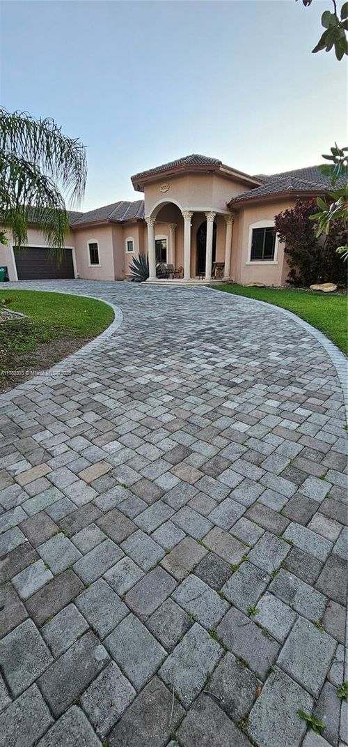 19330 Sw 134th Ct, Miami, FL, 33177-4133 | Card Image