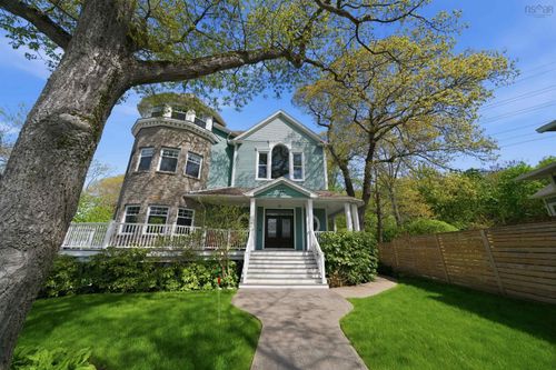 955 Winwick Rd, Halifax, NS, B3H4L5 | Card Image