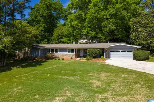 2864 Vestavia Forest Dr, Vestavia, AL, 35216-2540 | Card Image