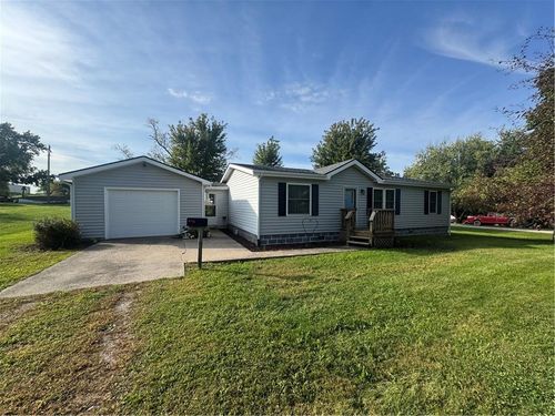 302 E Cherry St, Skidmore, MO, 64487-9608 | Card Image