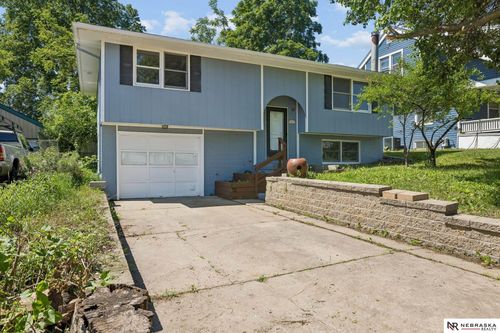 4835 Hillside St, Lincoln, NE, 68506-3954 | Card Image