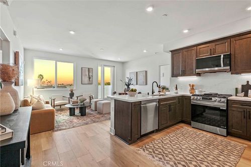 403-402 W Grand Ave, Grover Beach, CA, 93433-2030 | Card Image