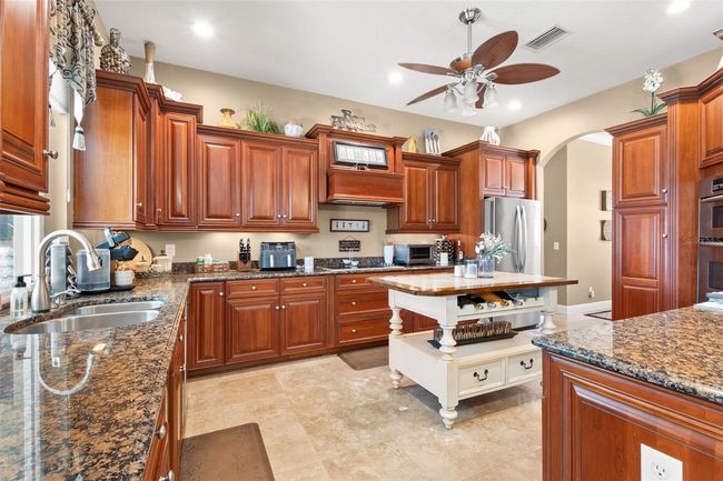 10905 Elliot St, House other with 3 bedrooms, 3 bathrooms and null parking in RIVERVIEW FL | Image 12