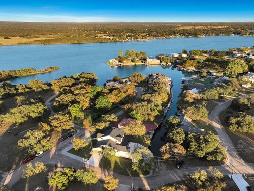 300 Deer Dr, Sunrise Beach, TX, 78643-9357 | Card Image