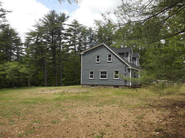 143 High Street, House other with 3 bedrooms, 2 bathrooms and null parking in Boscawen NH | Image 2