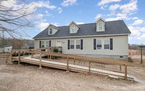 8011 Simmons Rd, Castalia, NC, 27816-9442 | Card Image