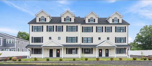 unit-2-161 Sumner St, Quincy, MA, 02169-7096 | Card Image