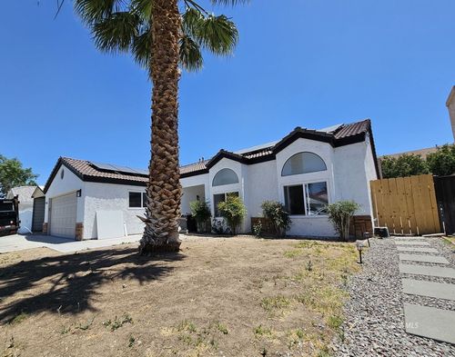 413 Veada Ave, Ridgecrest, CA, 93555-6000 | Card Image
