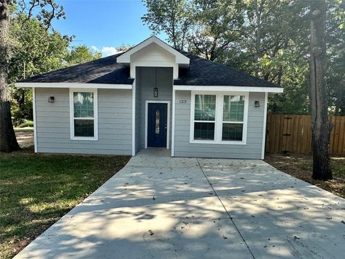 123 Blackfoot Dr, Mabank, TX, 75156-9127 | Card Image