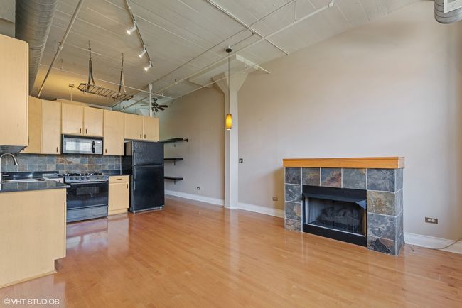 APT-404 - 1601 S Michigan Ave, Home with 1 bedrooms, 1 bathrooms and 1 parking in CHICAGO IL | Image 5