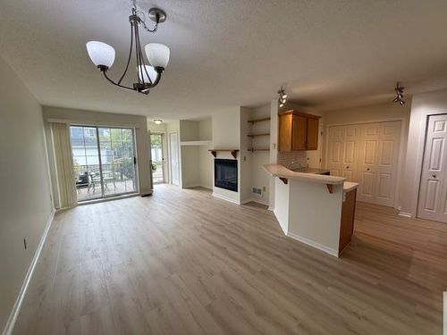 apt-7-1790 Donegal Dr, Woodbury, MN, 55125-9421 | Card Image