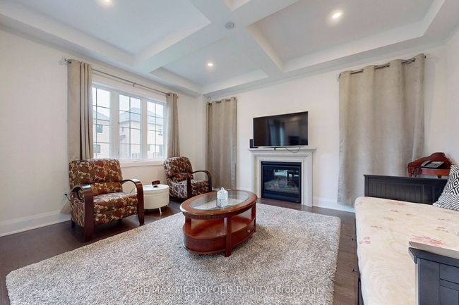 100 Ballantyne Blvd, House other with 4 bedrooms, 4 bathrooms and 2 parking in Vaughan ON | Image 7