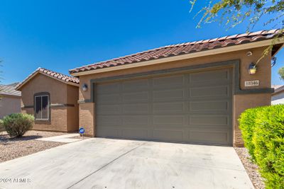 18346 N Desert Willow Drive, House other with 3 bedrooms, 2 bathrooms and null parking in Maricopa AZ | Image 2