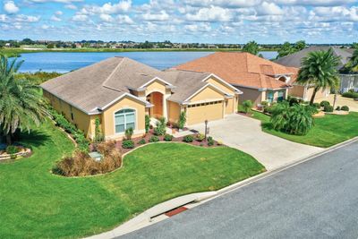 2145 Evans Prairie Trail, House other with 3 bedrooms, 2 bathrooms and null parking in The Villages FL | Image 2