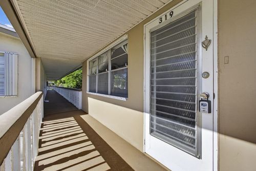 319 Windsor N, West Palm Beach, FL, 33417-2455 | Card Image