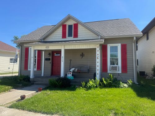 815 Washington St, Greensburg, IN, 47240-2214 | Card Image