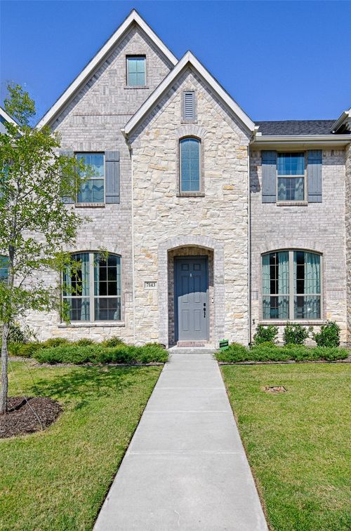 7143 Buchanan Dr, Grand Prairie, TX, 75054-4074 | Card Image