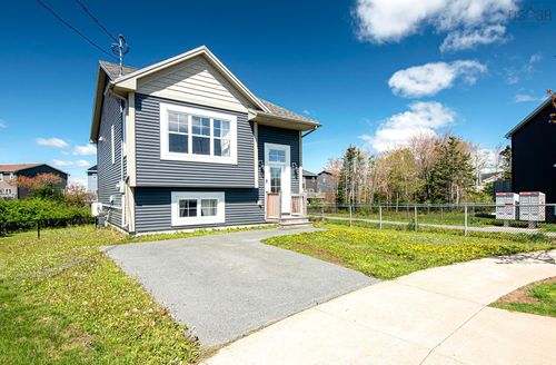 73 Boyne Court, Eastern Passage, NS, B3G0G9 | Card Image