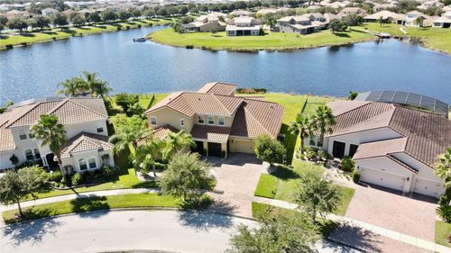 3767 Paradiso Cir, KISSIMMEE, FL, 34746-1951 | Card Image