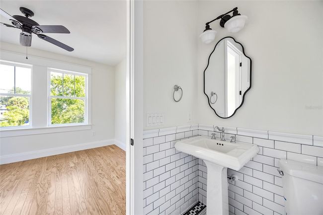 101 E Lambright St, House other with 4 bedrooms, 4 bathrooms and null parking in TAMPA FL | Image 25