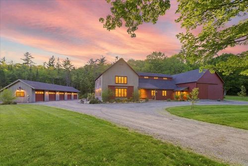 908 Old Franconia Rd, Bethlehem, NH, 03574 | Card Image