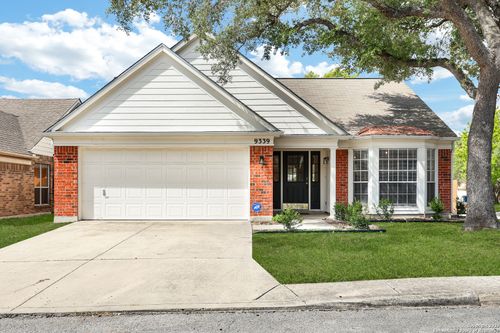 9339 Tifton Dr, San Antonio, TX, 78240-2865 | Card Image