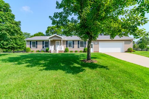 2725 Goshen Rd, Winchester, KY, 40391-7716 | Card Image