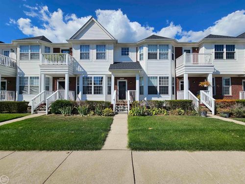29181 Philadelphia Dr, Chesterfield, MI, 48051-3785 | Card Image