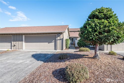 18-605 Peardale Ln, Longview, WA, 98632-3244 | Card Image