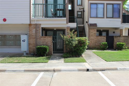 n114-2300 Bamboo Drive, Arlington, TX, 76006 | Card Image