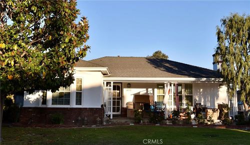 4532 Pepperwood Ave, Long Beach, CA, 90808-1069 | Card Image