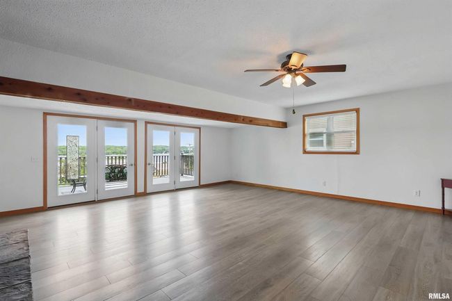 21704 283 Rd Ave, House other with 4 bedrooms, 3 bathrooms and null parking in Le Claire IA | Image 34