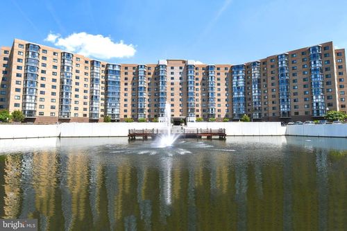 5-1027-3330 N Leisure World Blvd, SILVER SPRING, MD, 20906-5622 | Card Image