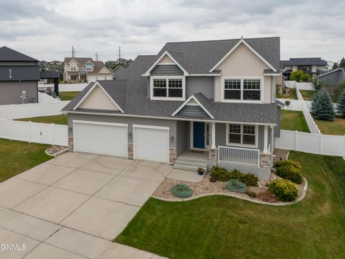 4805 Kites Ln, Bismarck, ND, 58503-8544 | Card Image