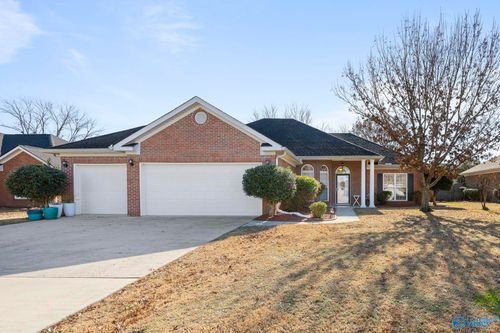 5014 Liberty Park Circle Se, Owens Cross Roads, AL, 35763 | Card Image