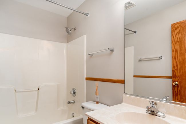 3133 Reflection Dr, Townhouse with 3 bedrooms, 3 bathrooms and 2 parking in Naperville IL | Image 14