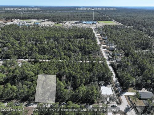 130 Charlestown Rd, Boiling Spring Lakes, NC, 28461-9170 | Card Image