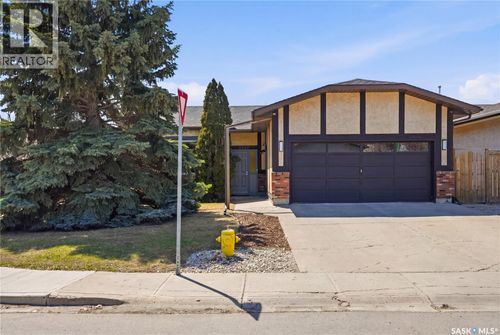 6547 Hird Cres, Regina, SK, S4X3Z6 | Card Image