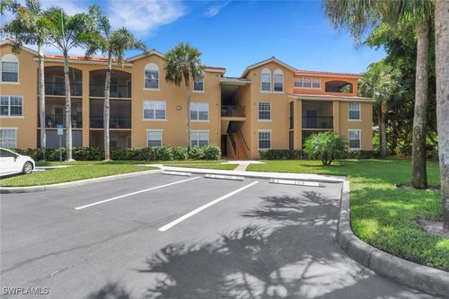 2107-8635 River Homes Ln, BONITA SPRINGS, FL, 34135-4368 | Card Image