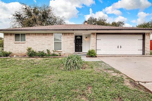 524 Patterson Dr, Mansfield, TX, 76063-1966 | Card Image