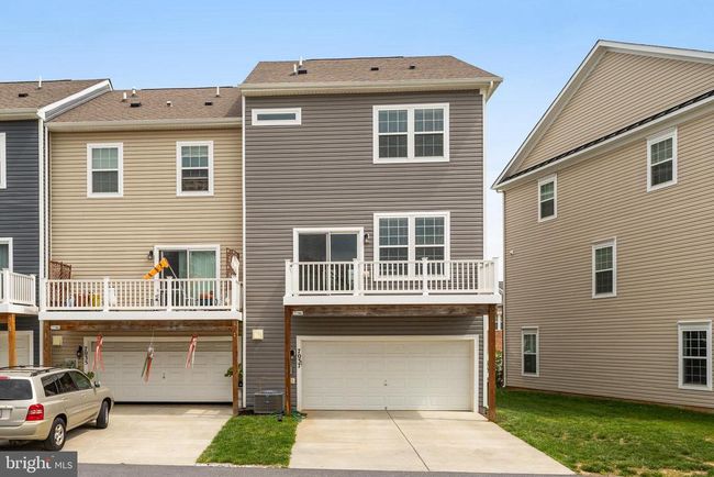7037 Freedom Way, Townhouse with 3 bedrooms, 3 bathrooms and null parking in FREDERICK MD | Image 39