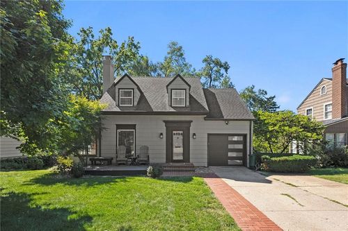 5332 Neosho Ln, Roeland Park, KS, 66205-2448 | Card Image