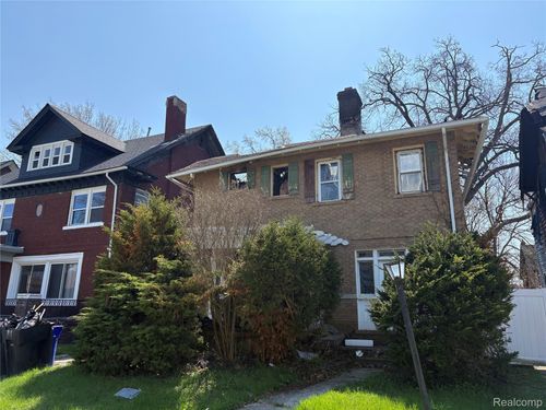 2253 Glynn Ct, Detroit, MI, 48206-1744 | Card Image