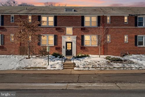 202-2-202 N George Mason Dr, ARLINGTON, VA, 22203-2938 | Card Image