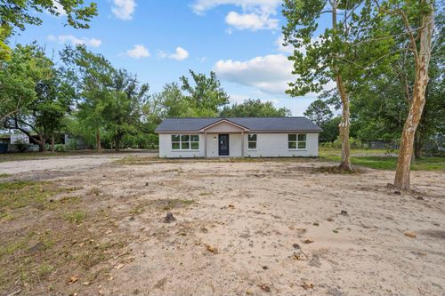 16119 Bluebird St, Santa Fe, TX, 77517-2140 | Card Image