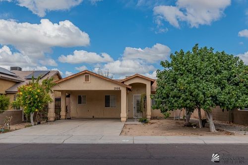 1998 E Los Olivos Dr, San Luis, AZ, 85336-0632 | Card Image