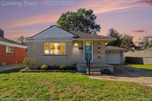 4324 Myron Ave, Wayne, MI, 48184-1834 | Card Image