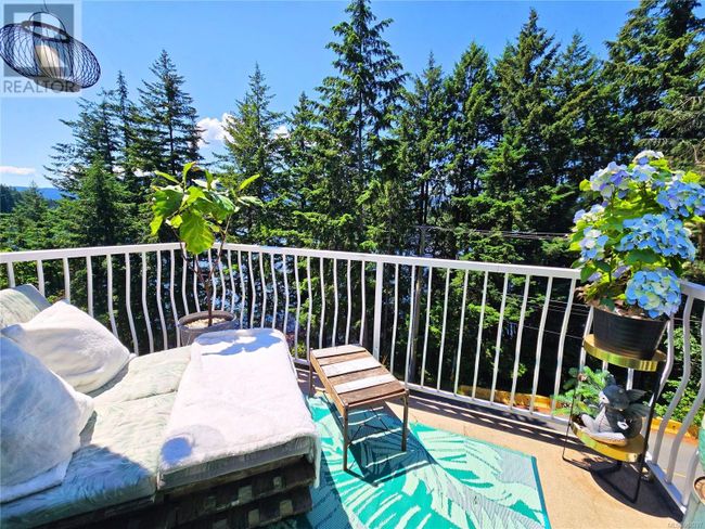 960 Woodpecker Lane, House other with 3 bedrooms, 2 bathrooms and 2 parking in Nanaimo BC | Image 11